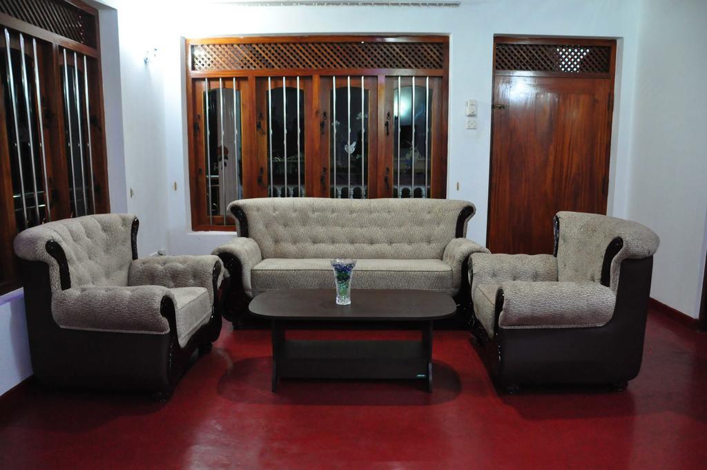 Polina Resort Hikkaduwa Exterior foto